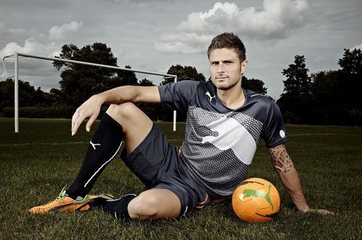 媒体普遍关 媒体普遍关