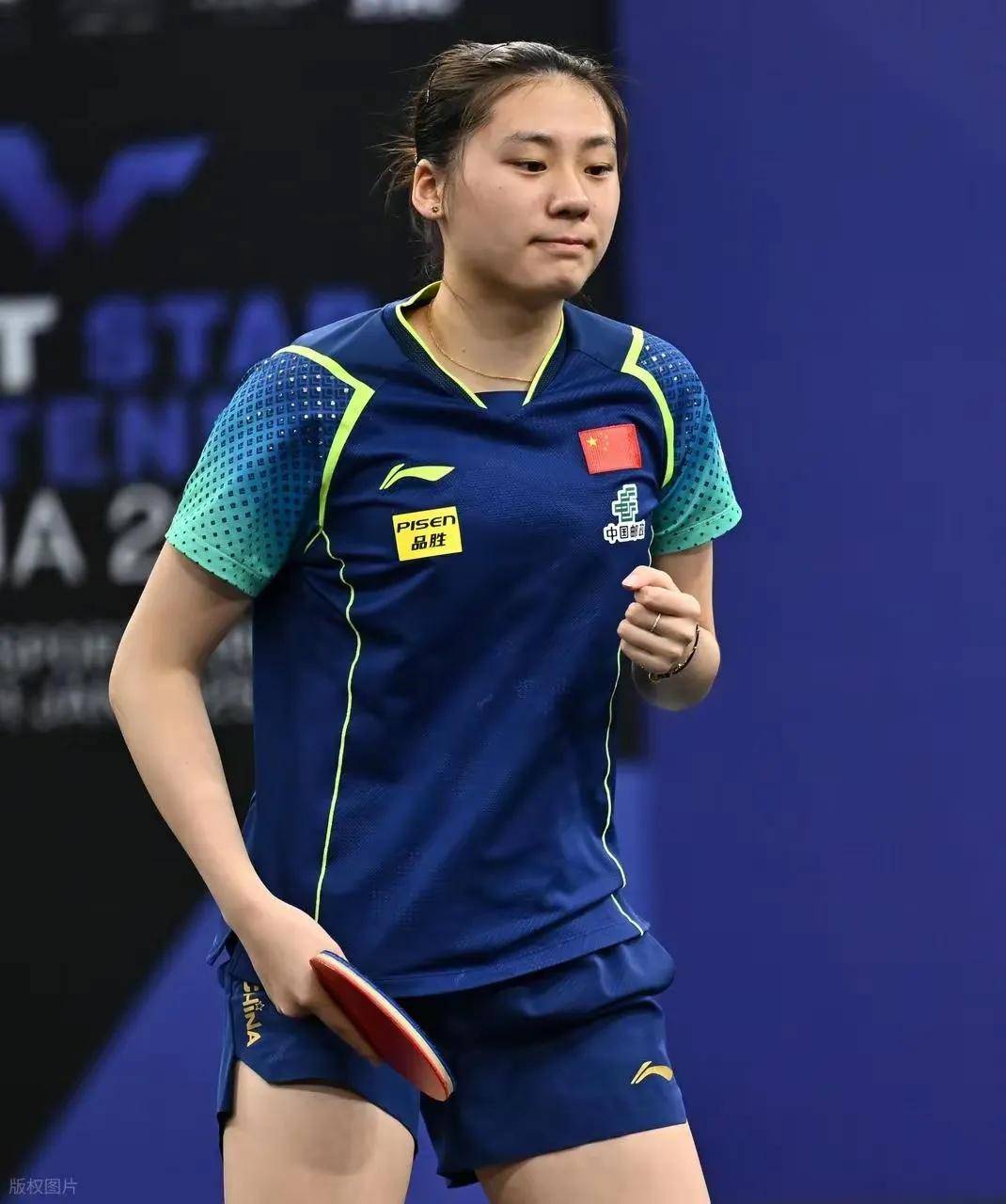 起了球迷广 起了球迷广