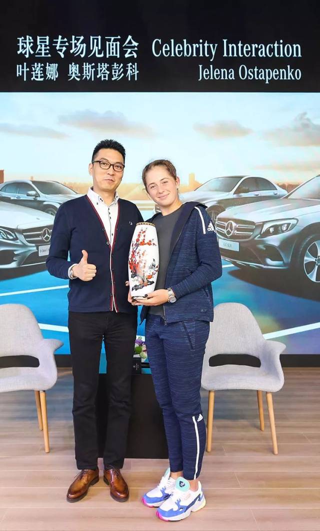 挥汗如雨的 挥汗如雨的