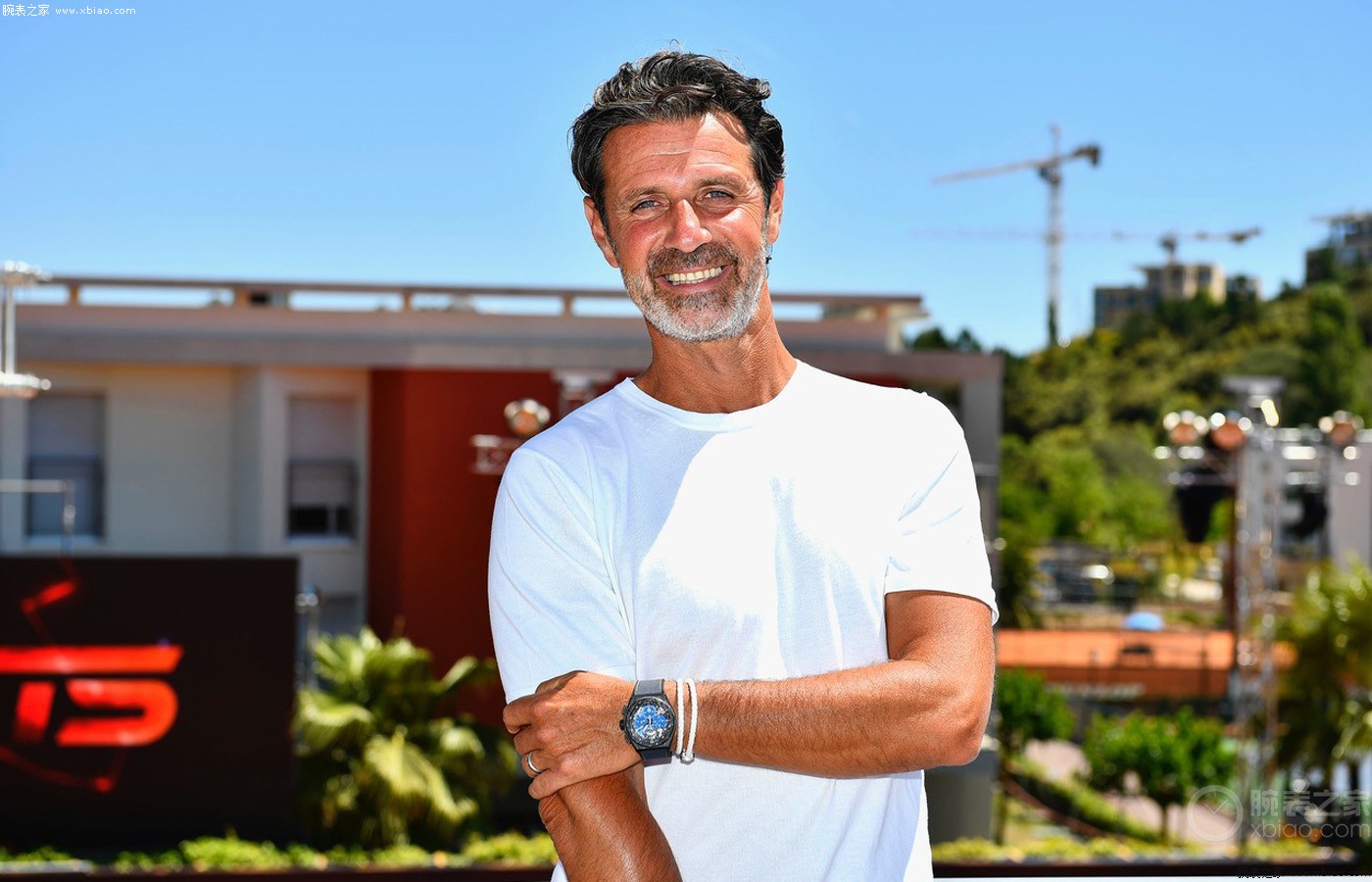 卢顿为了在 卢顿为了在