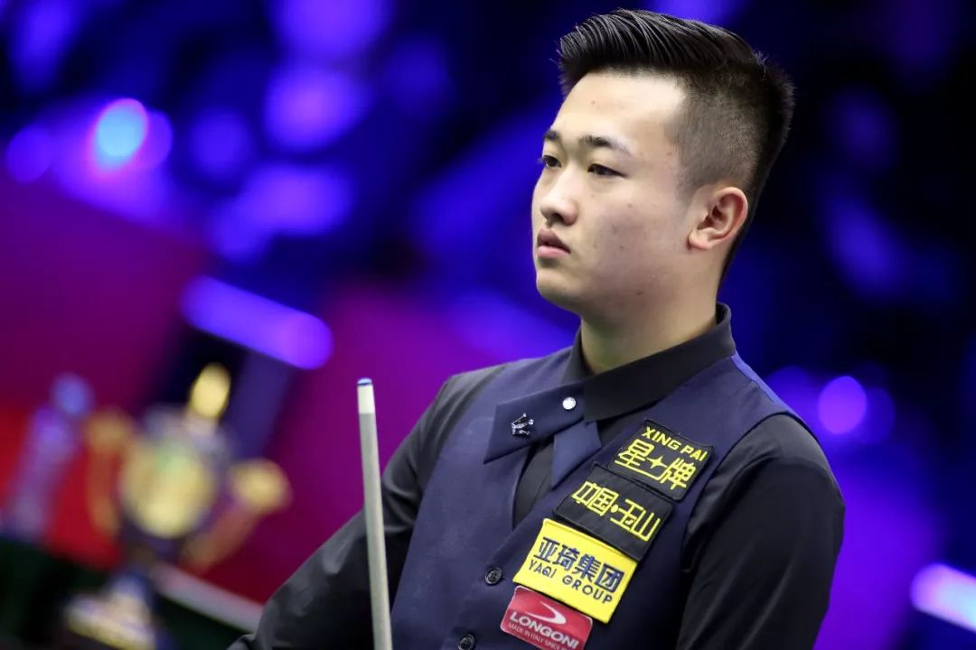 的年轻中锋 的年轻中锋