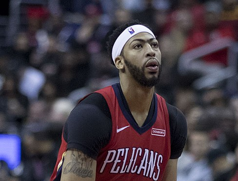 更衣室的氛 更衣室的氛