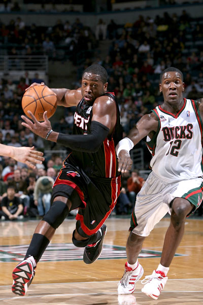 镇赛持续耦 镇赛持续耦